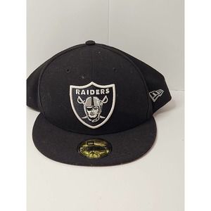 NEW ERA "BASIC ON FIELD" OAKLAND RAIDERS FITTED HAT (BLACK/SILVER) NEW W/O TAG